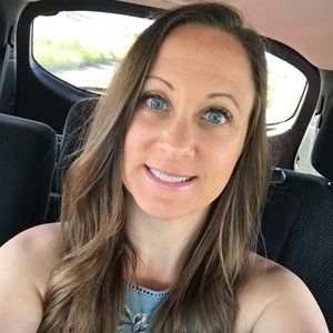 Meet your Posher, Vicky